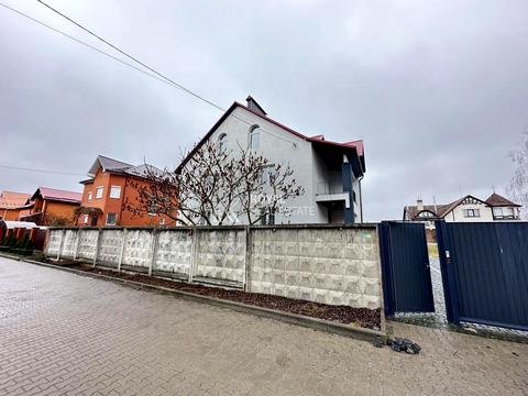 будинок за адресою Сергія Колоса вул. (Леніна)