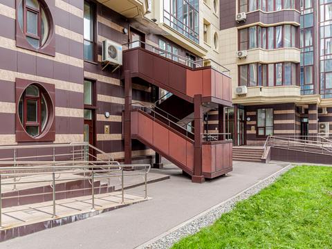 комерційна за адресою Василя Тютюнника вул. (Анрі Барбюса), 37