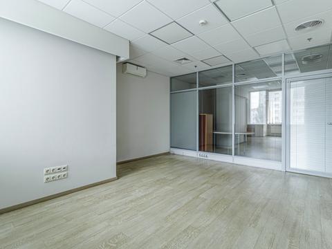 комерційна за адресою Василя Тютюнника вул. (Анрі Барбюса), 37