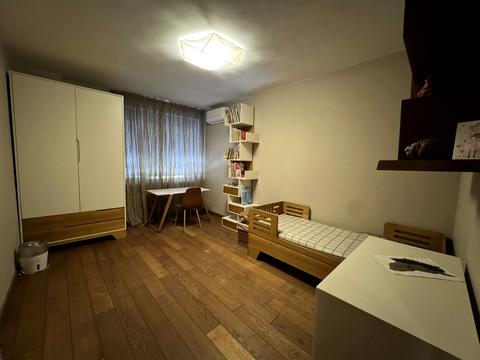 квартира за адресою Межигірська вул., 28