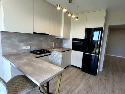 квартира за адресою Миколи Боголюбова вул., 1