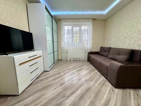 квартира за адресою В'ячеслава Чорновола вул., 91р