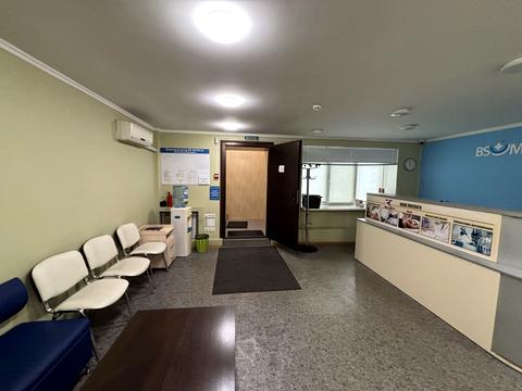 комерційна за адресою Лабораторний пров., 20-А