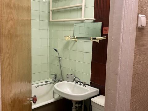 квартира за адресою Будівельників вул., 24