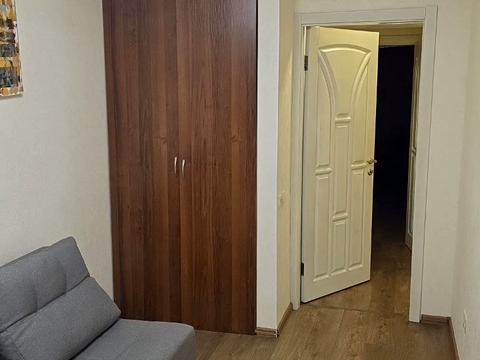 квартира за адресою Леоніда Первомайського вул., 11