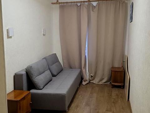 квартира за адресою Леоніда Первомайського вул., 11