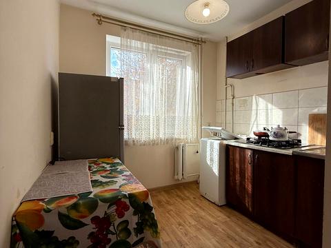 квартира за адресою Пасічна вул., 42
