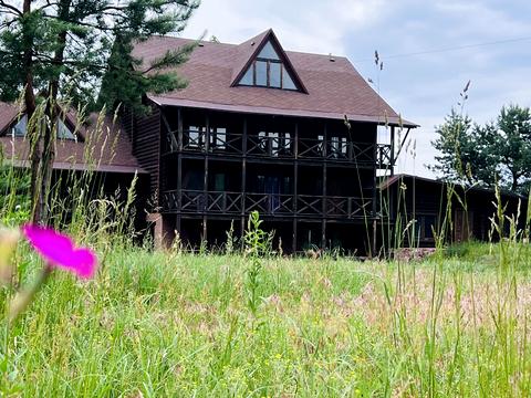 будинок за адресою Перемоги