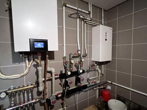 будинок за адресою Перемоги