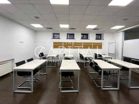 комерційна за адресою Лук'янівська вул., 23