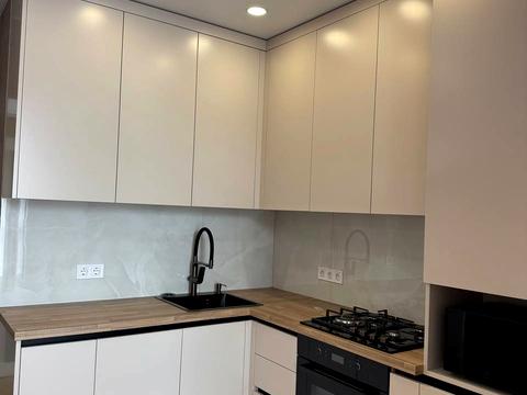 квартира за адресою Героїв Небесної Сотні просп., 26/13