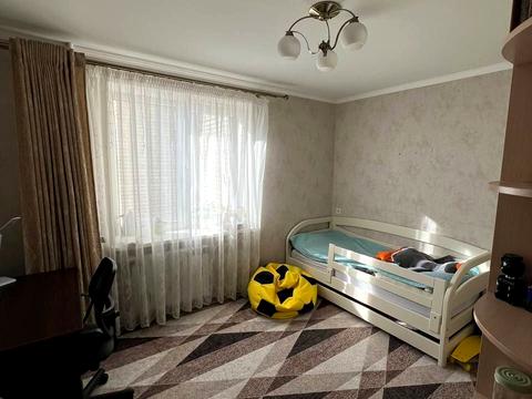 квартира по адресу Горького пл., 2