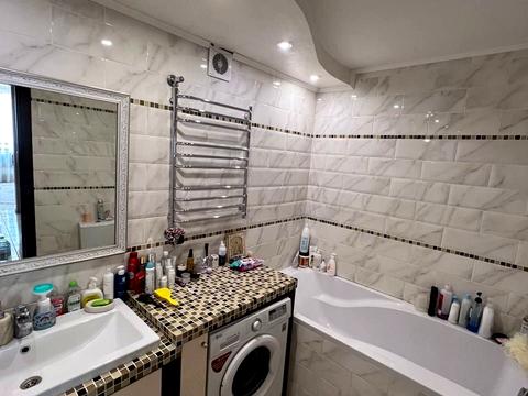 квартира по адресу Горького пл., 2