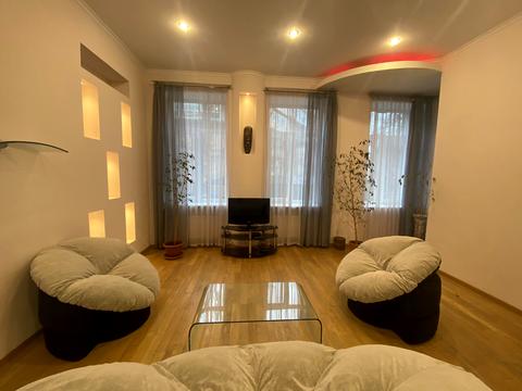 квартира по адресу Ивана Франко ул., 4