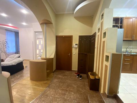 квартира по адресу Ивана Франко ул., 4