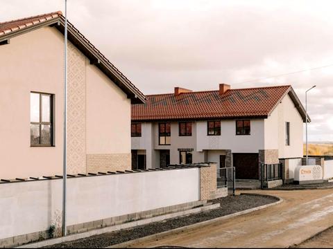 будинок за адресою Березова