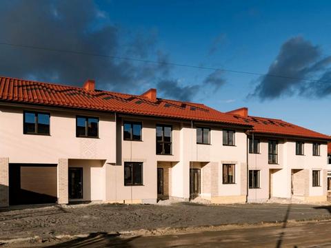 будинок за адресою Березова