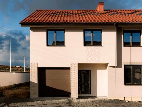 будинок за адресою Березова