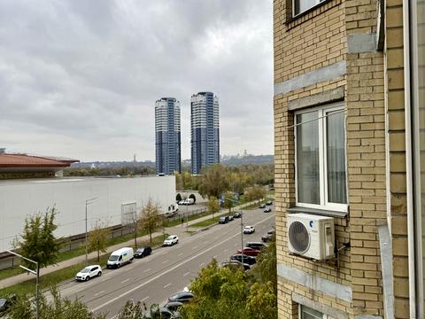 квартира за адресою Київ, Микільсько-Слобідська вул., 2-В