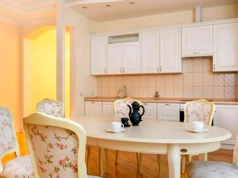 квартира по адресу Павловская ул., 17