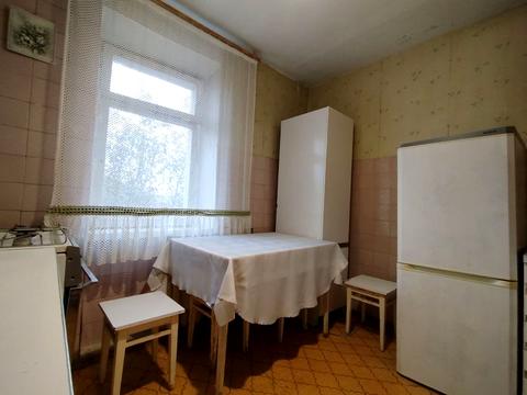 квартира за адресою Олександра Олеся вул., 11