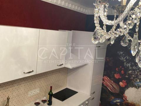 квартира за адресою Київ, Макіївська вул., 10