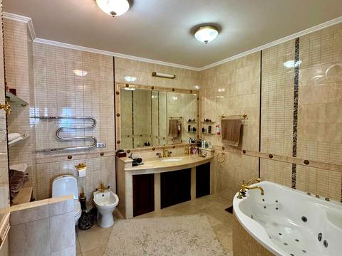 квартира по адресу Черновола просп. (700-летия Львова), 67в