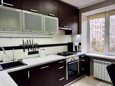 квартира по адресу Щекавицкая ул., 40/37