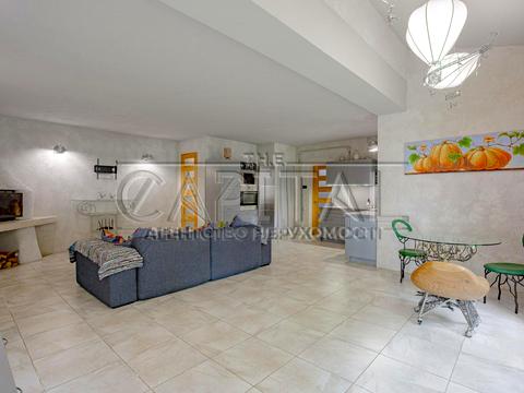 будинок за адресою Київ, Богатирська вул., 30а