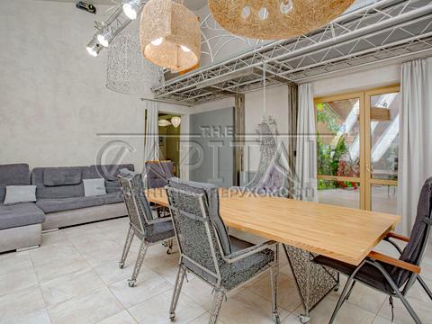 будинок за адресою Київ, Богатирська вул., 30а