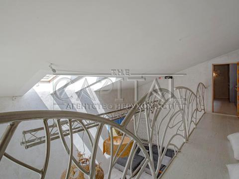 будинок за адресою Київ, Богатирська вул., 30а