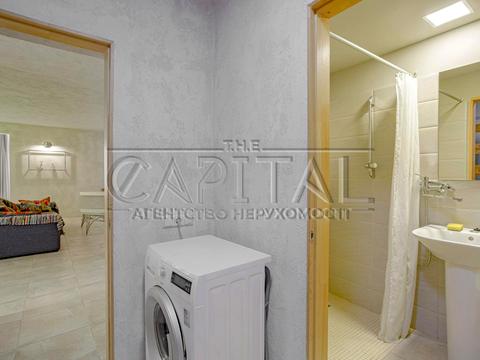 будинок за адресою Київ, Богатирська вул., 30а