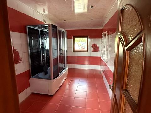 будинок за адресою Шептицького, 1