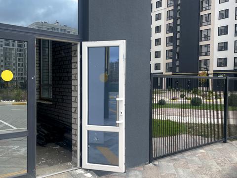 коммерческая по адресу Мозгового ул., 2