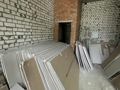 коммерческая по адресу Мозгового ул., 2