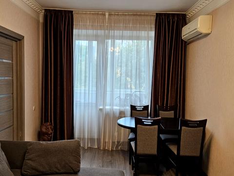 квартира по адресу Николая Михновского бульв. (Дружбы Народов), 8