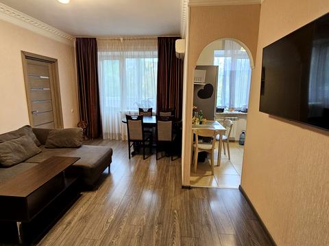 квартира по адресу Николая Михновского бульв. (Дружбы Народов), 8