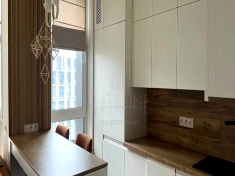 квартира за адресою Салютна вул., 2