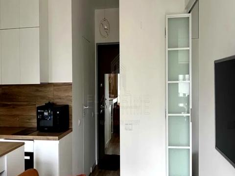 квартира за адресою Салютна вул., 2