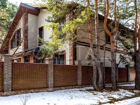 будинок за адресою Радистів вул.