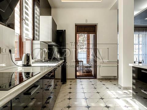 будинок за адресою Радистів вул.