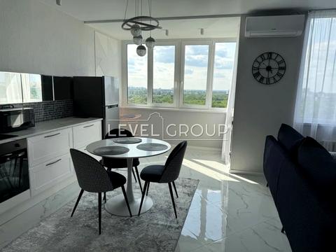 квартира за адресою Українська вул., 6