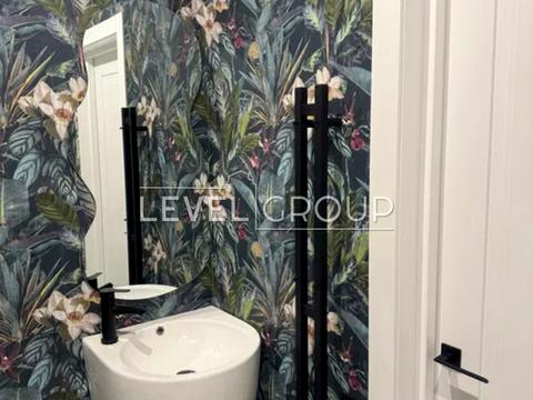 квартира за адресою Українська вул., 6