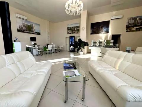 коммерческая по адресу Миколы Бажана просп., 17-А