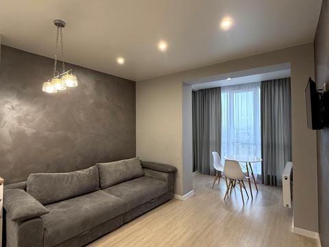 квартира за адресою Миколи Боголюбова вул., 5а