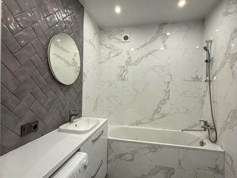 квартира за адресою Миколи Боголюбова вул., 5а