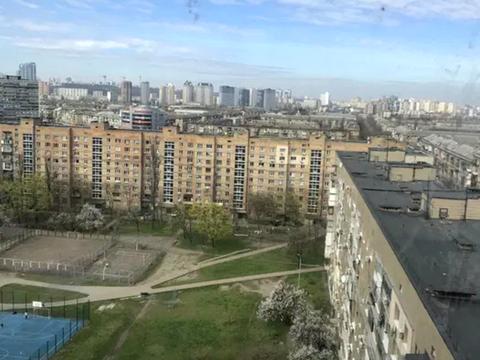 квартира за адресою Володимира Сосюри вул., 6