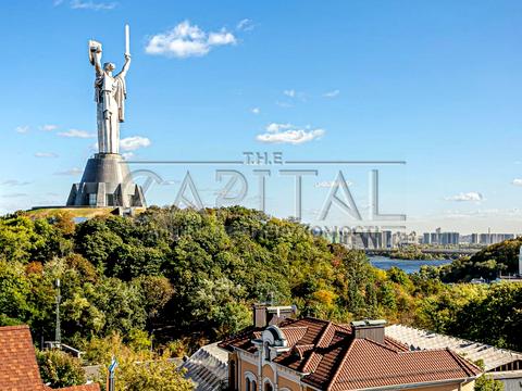 будинок за адресою Редутна вул.