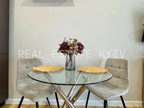 квартира за адресою Михайла Максимовича вул. (Онуфрія Трутенка), 24-д