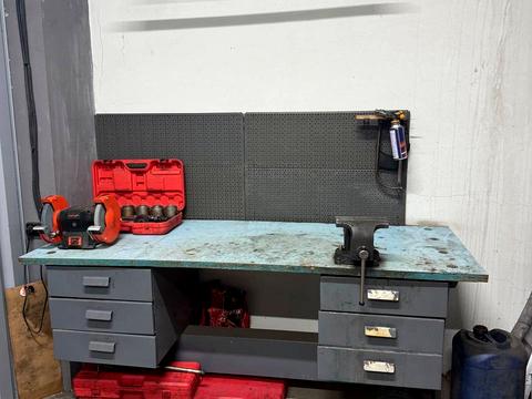 комерційна за адресою Сонячна Набережна вул. (Маршала Малиновського), 76